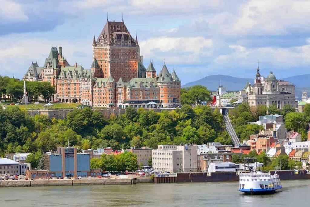 Quebec, Rustique Chic En Ville, Piscine Sur Le Toit Pour 2 A 6 Invites Екстер'єр фото